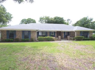 10546 Crystal Springs Rd, Jacksonville, FL 32221