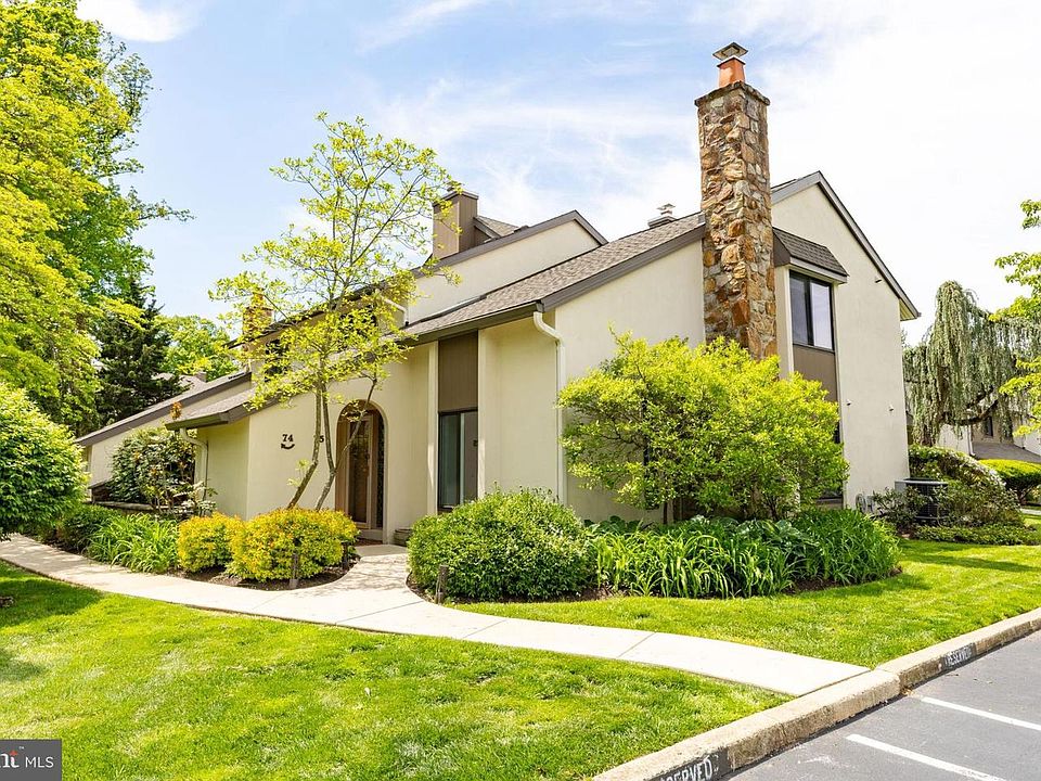 1st image of 75 Oak Knoll Dr #75