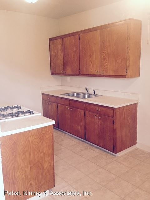 2nd image of 5036 Linden Ave APT 6