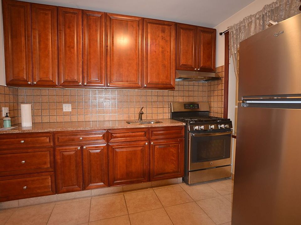 1st image of 2119 78th St #1F