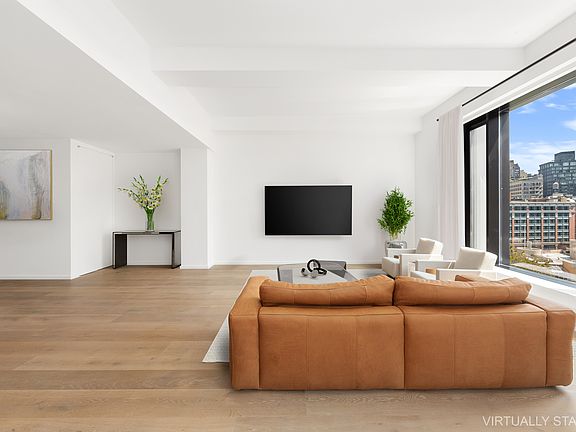 5th image of 11 Beach St APT 7B