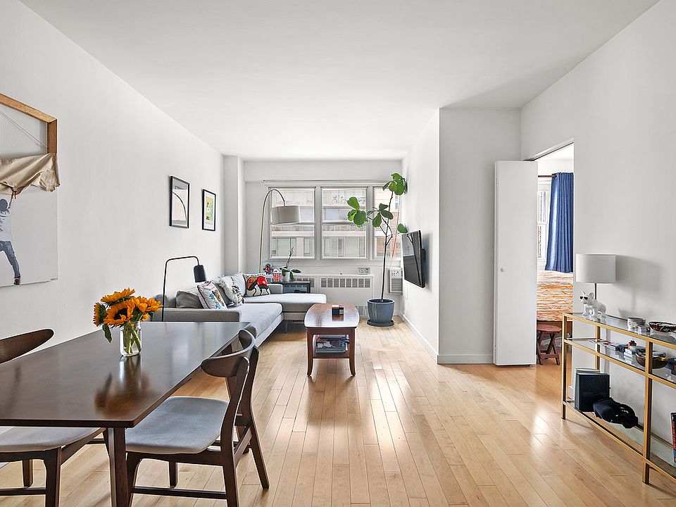 1st image of 111 3rd Ave APT 17B