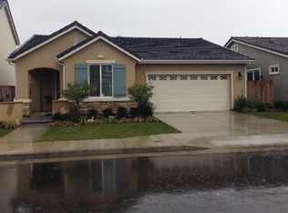 3570 Buckingham Ave, Clovis, CA 93619