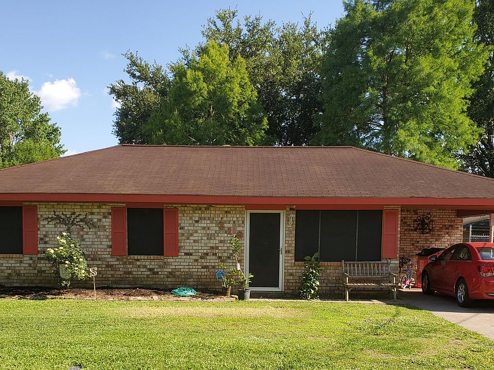1st image of 219 Auburn Dr