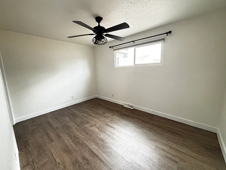 734 Quitman St — Photo 9