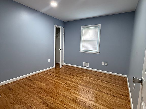 5th image of 3701 36th St