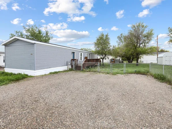1429 47th St W, Williston, ND 58801