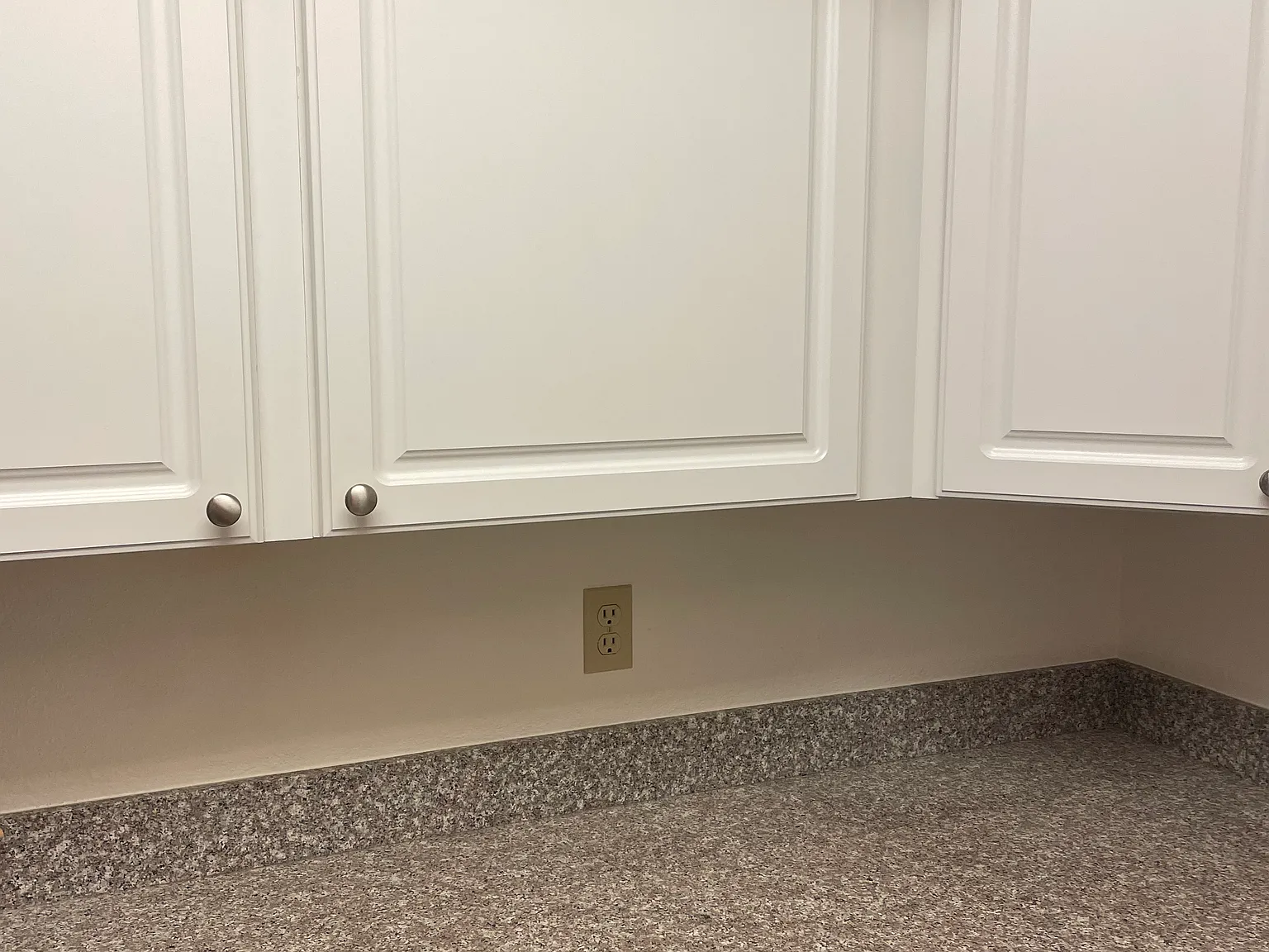 1 bed, 790 sqft, $1,195 — Photo 4