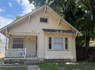 514 W 4th Ave, El Dorado, KS 67042