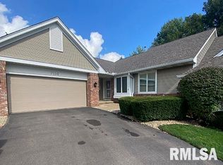 7114 N Windchime Ct, Peoria, IL 61614