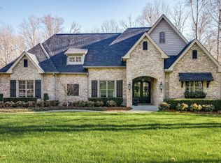 116 Woodside Dr, Dickson, TN 37055