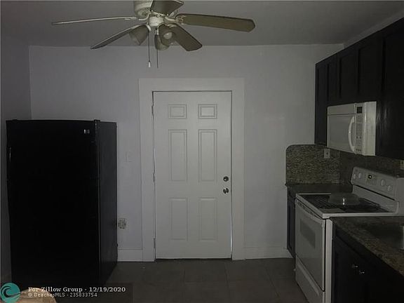 2nd image of 1797 NE 159th St