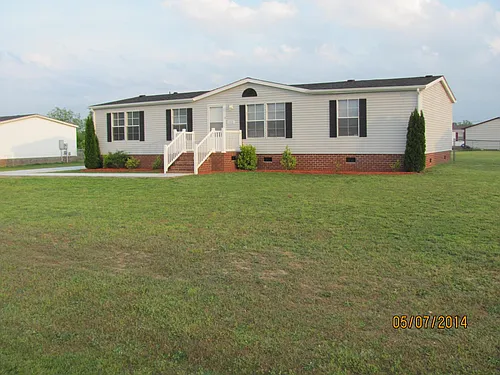 100 Farmdale Dr Photo 1