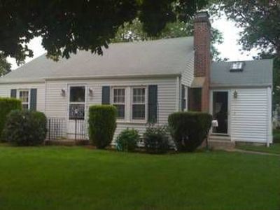 72 Briarcliffe Rd, Cranston, RI, 02910