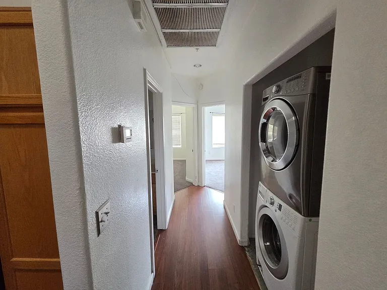 1406 W Emerald Ave #115 — Photo 8