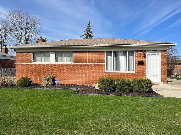 2nd image of 25227 Saint Clement Dr