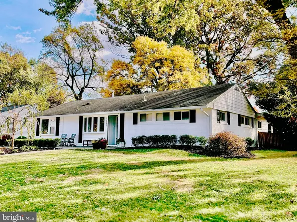 7323 Inzer St, Springfield, VA 22151