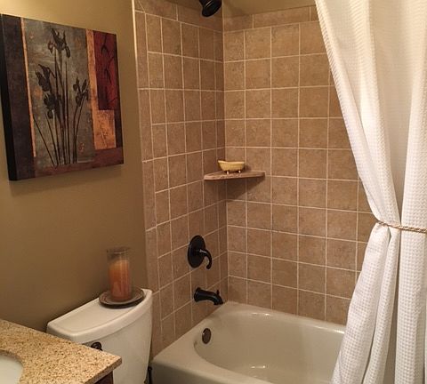 Guest bathroom 