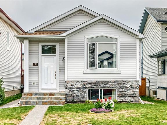 2nd image of 193 N Mount Aberdeen Cir SE