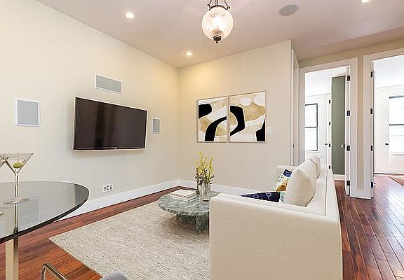 3rd image of 330 Starr St #1A