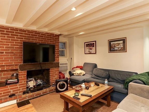 2nd image of 36 Bedford St #1A