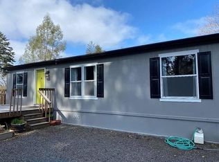 1670 Reef Dr, Seaside, OR 97138