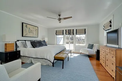 35 Meetinghouse Ln — Photo 17