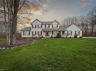 840 Deep Woods Dr, Aurora, OH 44202