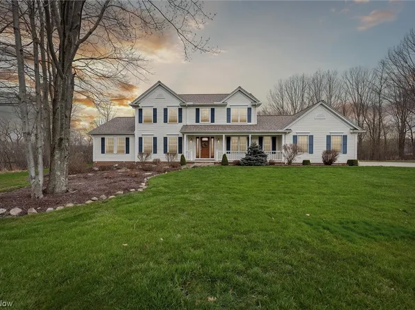 840 Deep Woods Dr, Aurora, OH 44202