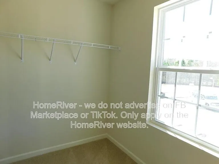 3658 Oakleaf Pass — Photo 25