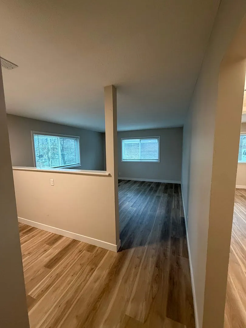 2119 Arbor (Omaha,NE) — Photo 2