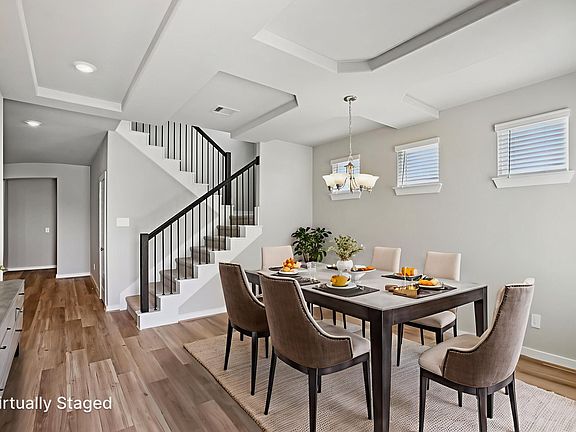 The Texoma floorplan in Glendale Lakes of Rosharon, TX.