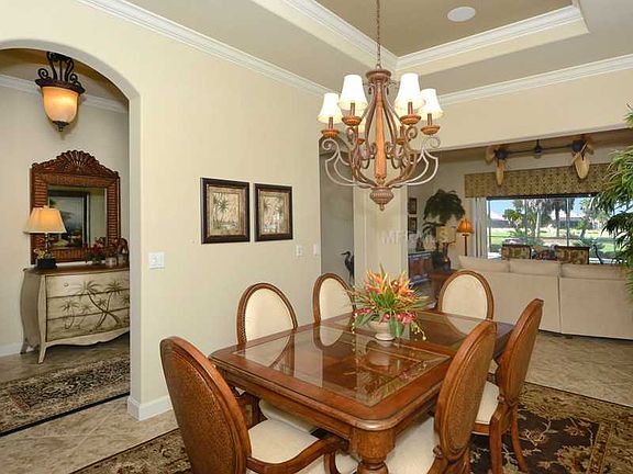 5th image of 225 Martellago Dr