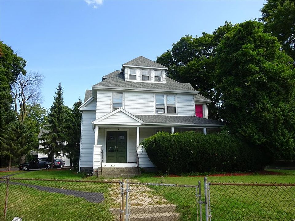 1st image of 1 Linden St