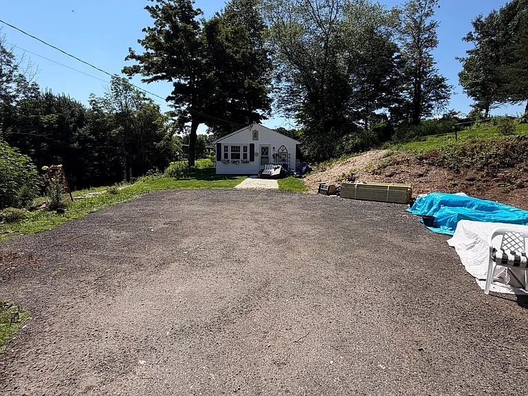 30 Banner Rd #2 — Photo 9