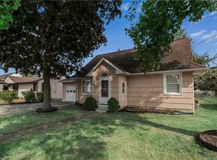 1501 97th St, Niagara Falls, NY 14304