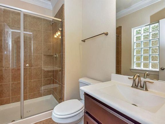 4th image of 5509 Livorno Way