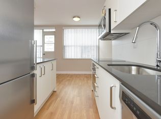 99 Tyndall Avenue, Toronto, ON M6K 2G2