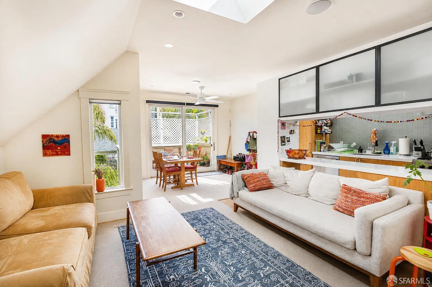 3 bed, 2.0 bath, $9,750 — Photo 3