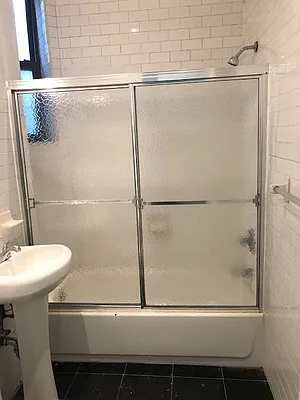 Rented by Salon Realty Corp | media 19