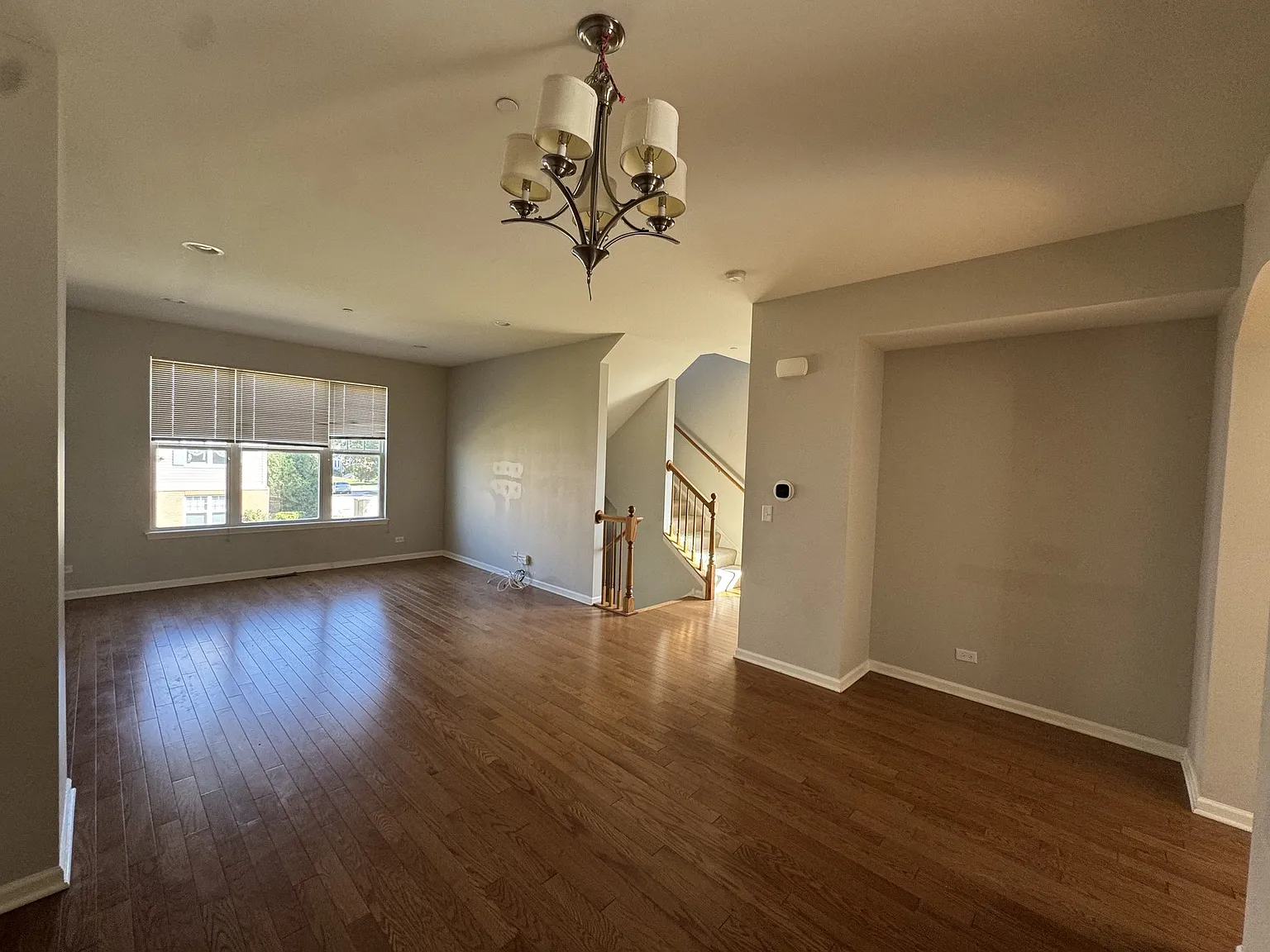 3 bed, 2.5 bath, 2162 sqft, $3,150 — Photo 3