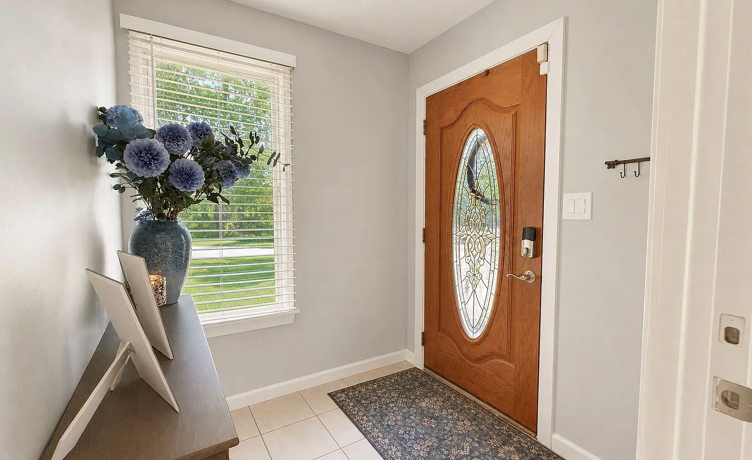 Antler Ln S, Centereach — Photo 3