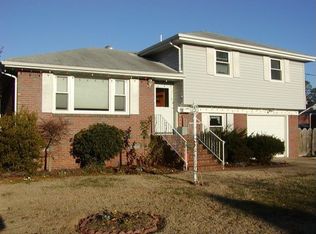 7712 Tarpon Pl, Norfolk, VA 23518