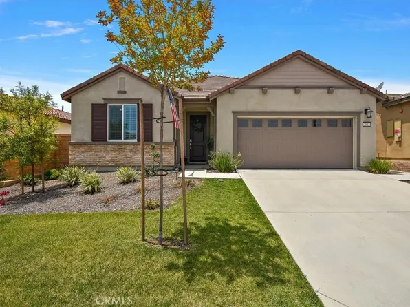 2512 Yellowstone Way, Rialto, CA 92377