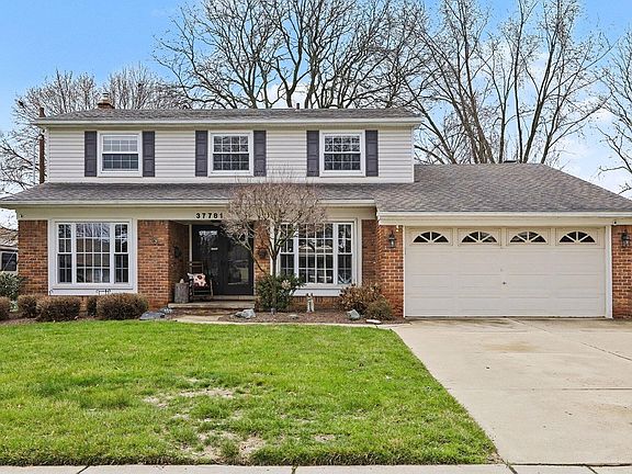 2nd image of 37781 Ladywood St