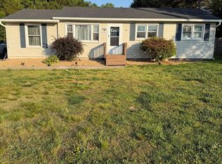 9528 Rapidan Dr, Fredericksburg, VA 22407
