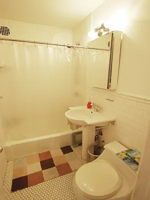 Rented by Sotheby's International Realty | media 11