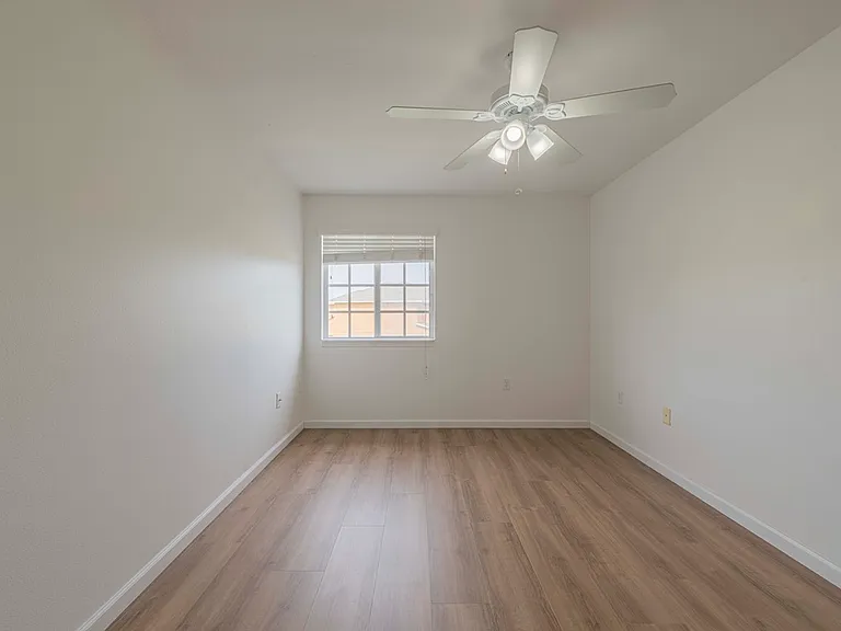 3701 Titanic Cir — Photo 14