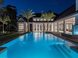 2652 Coach House Ln, Naples, FL 34105