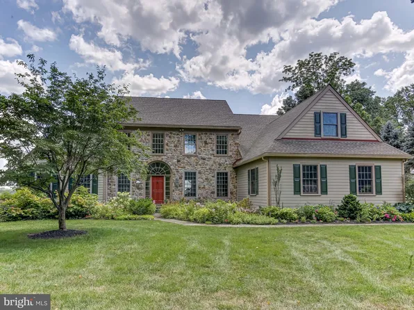 933 Copes Ln, West Chester, PA 19380